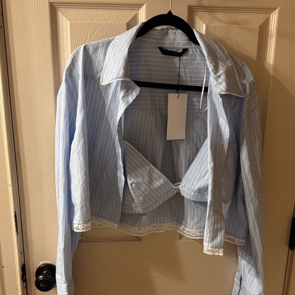 Zara Light Blue Striped Cropped shirt with Lace Trim